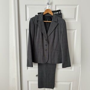 Raffaella Gray Suit size 12 jacket size 14 pants